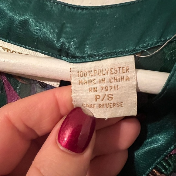 Vintage Gold Label VS Green Floral Sheer Oversized Night Shirt. Size P/S - Picture 9 of 9